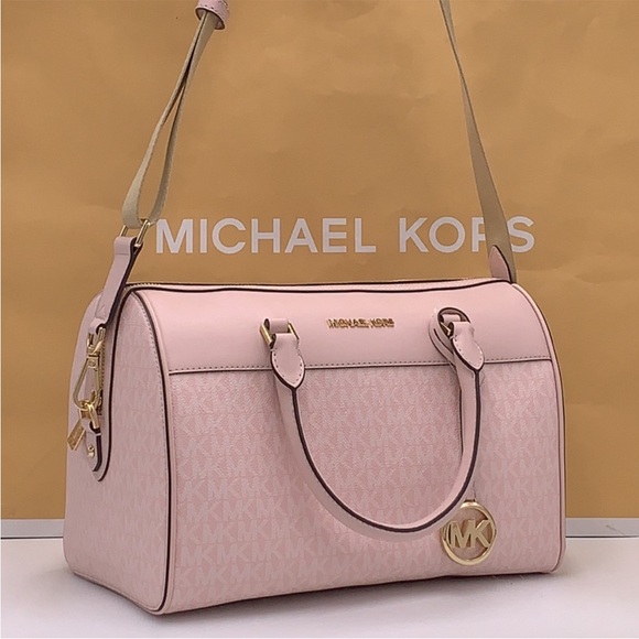 Michael Kors Pink Weekend Travel Bag - Picture 2 of 15